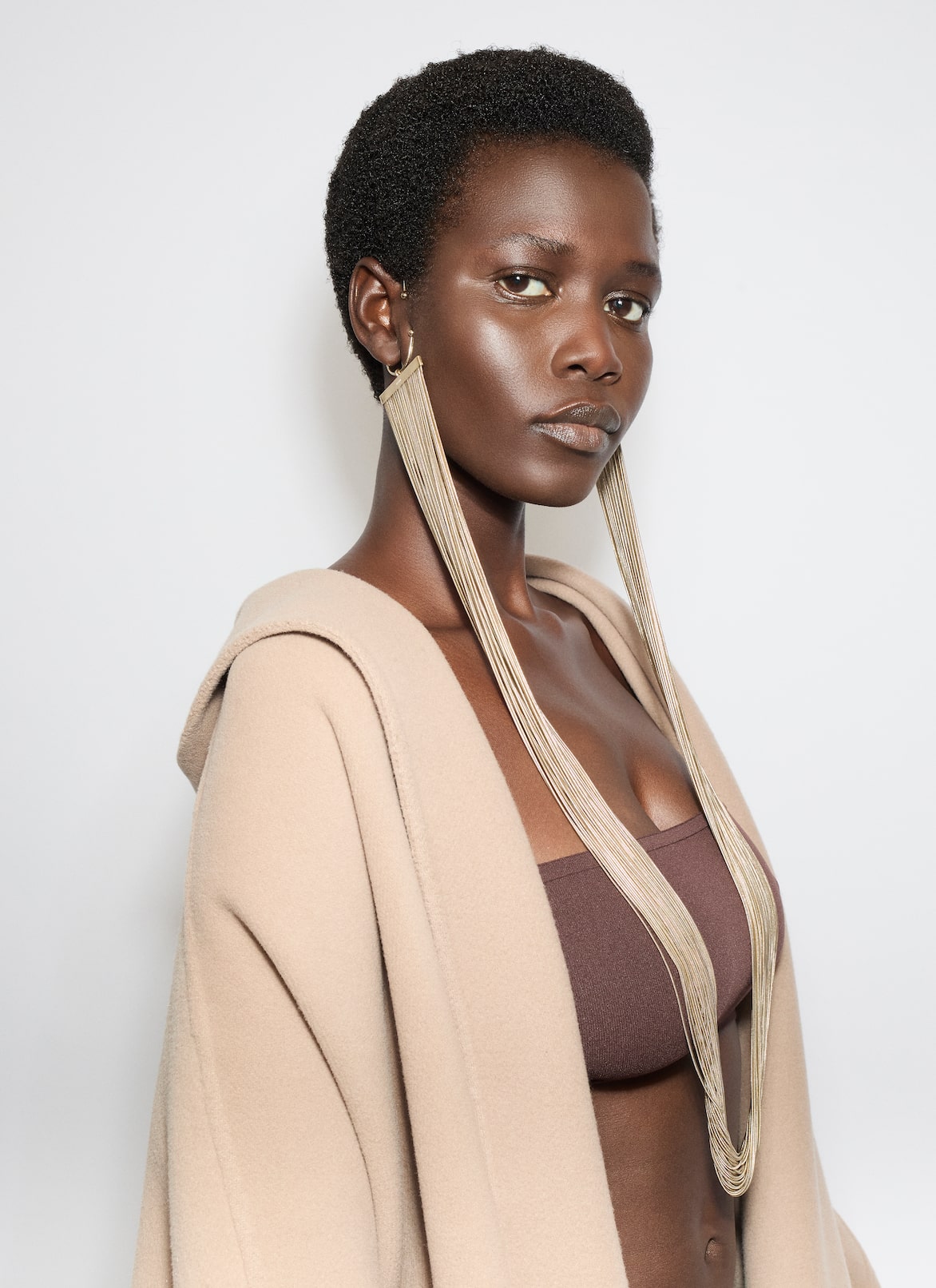 CASHMERE-BLEND HOODED CAPE ALAÏA CAMEL CASHMERE-BLEND HOODED CAPE